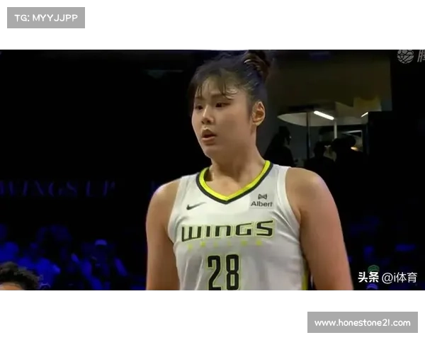 李月汝WNBA首场首发表现出色砍下10分15篮板助飞翼大胜 李月汝WNBA首场首发表现出色砍下10分15篮板助飞翼大胜
